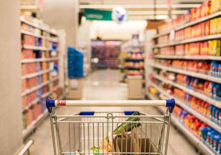 Consumer confidence plunges in June
