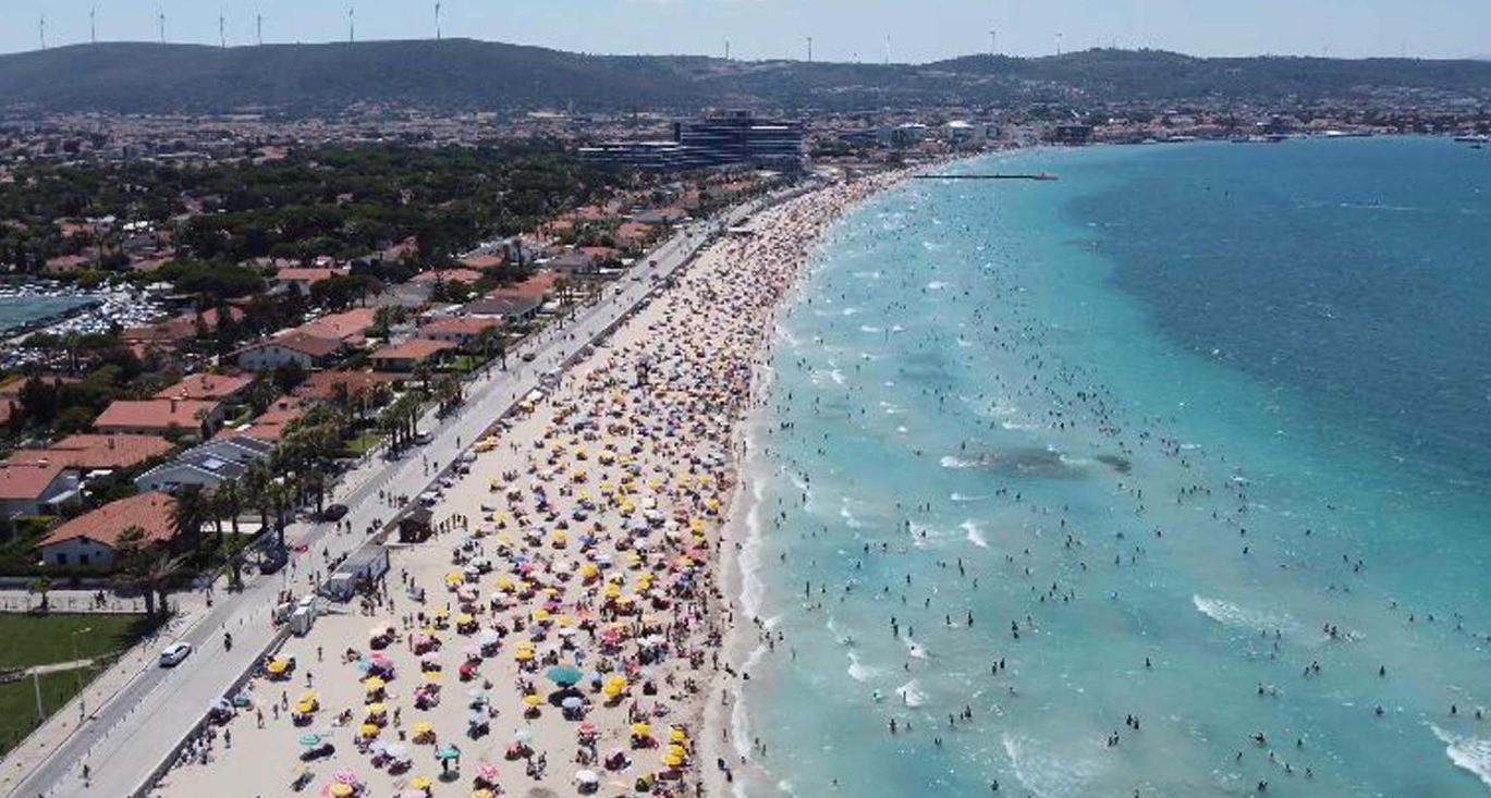 Hotel occupancy rate at nearly 100 pct in some resort towns
