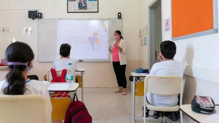 Service score to be increased for teachers in quake zone