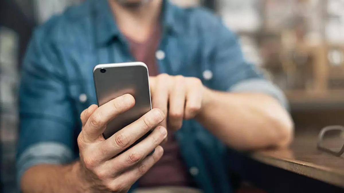 21 bln minutes of phone calls made during Eid: Minister