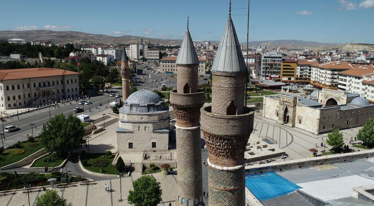 Eastern city to apply to add city center to UNESCO list
