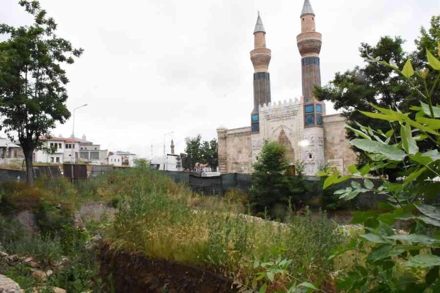 St. Blaise monument to be built in his hometown