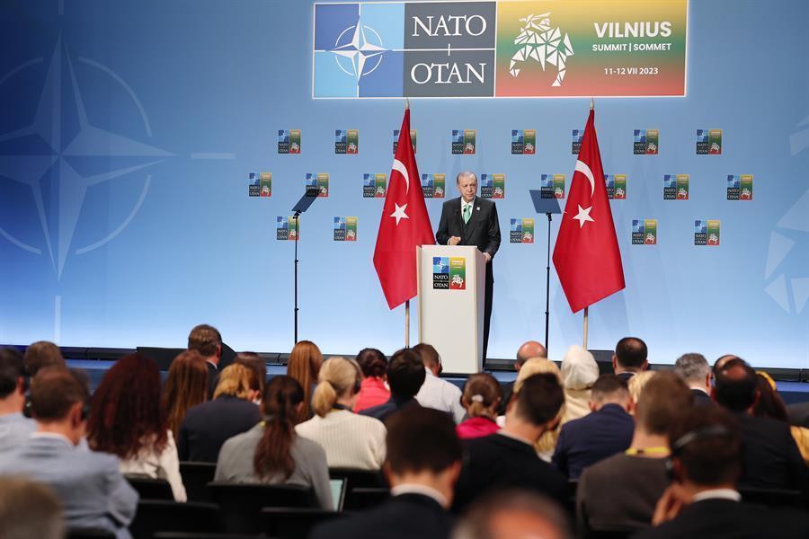 Türkiye calls on allies for clear stance against terror