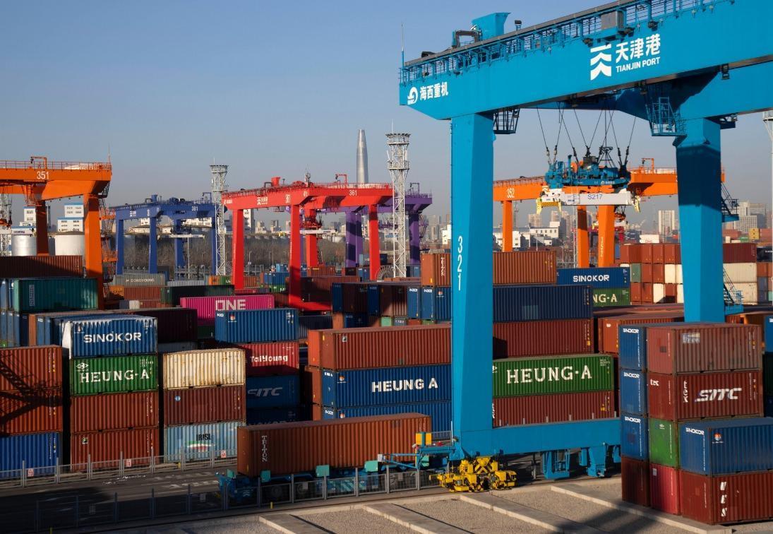 China exports slumped 12.4 percent in June