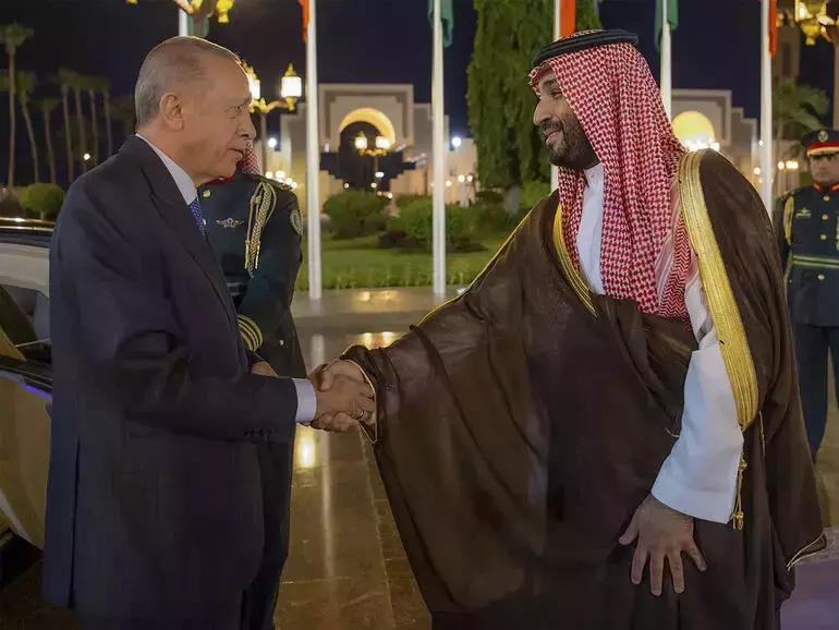 Türkiye, Saudi sign series of deals as part of Erdoğan’s visit