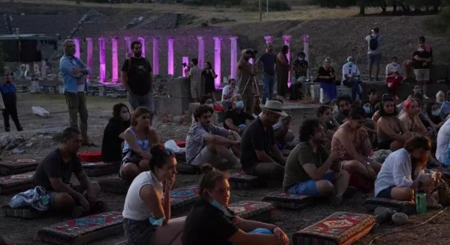 Bergama to host theater festival
