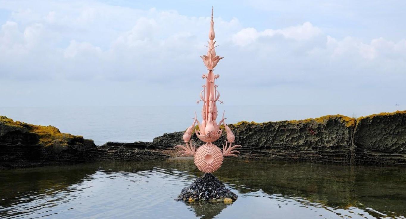 Artwork destroyed by waves