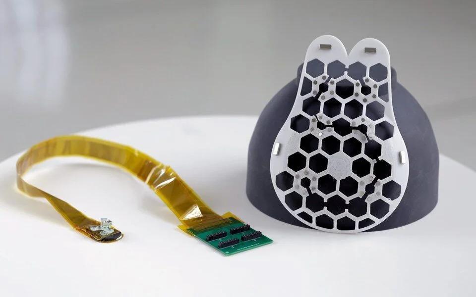 Scientist develops wearable ultrasound scanner