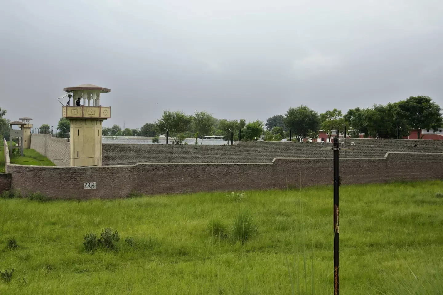 Pakistans ex-PM Khan spends night at high-security prison after sentencing