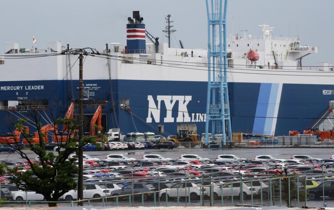 Japan sank into trade deficit last month