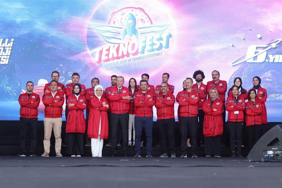 We make all our investments in Turkish youth: Erdoğan