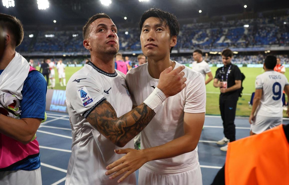 Kamada fires Lazio to shock win at champions Napoli