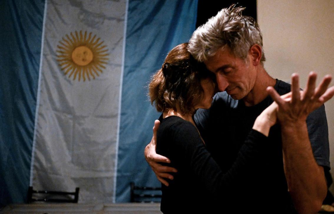 Tango enthusiasts sway blues away