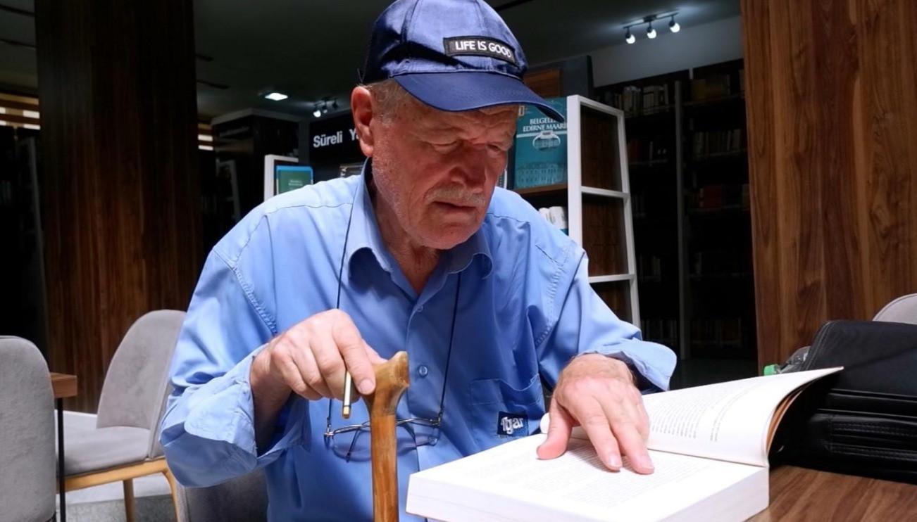 80-year-old man embarks on 3rd university journey