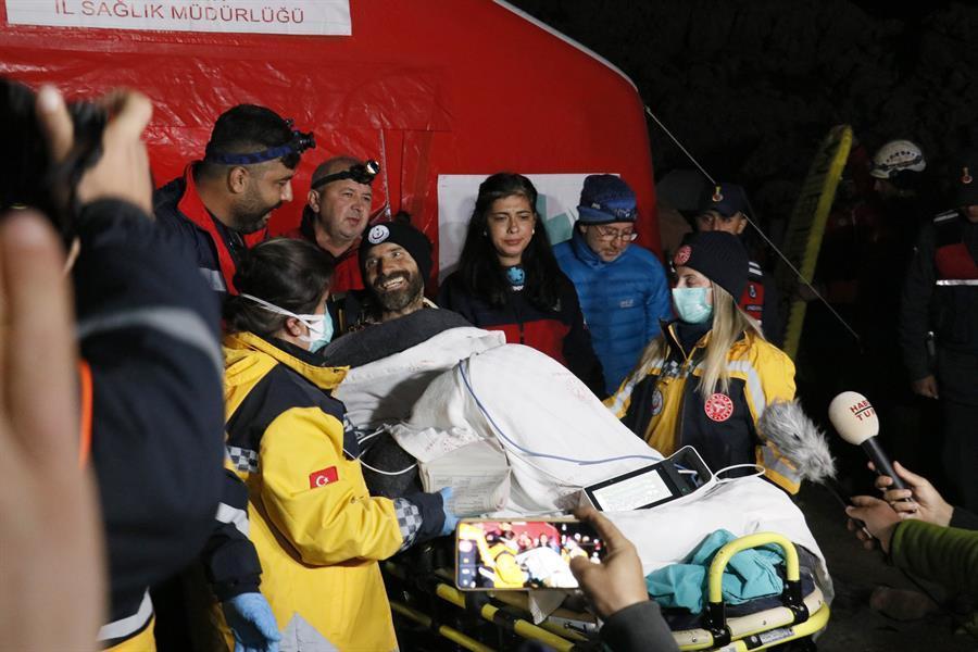 American researcher rescued from deep Mersin cave
