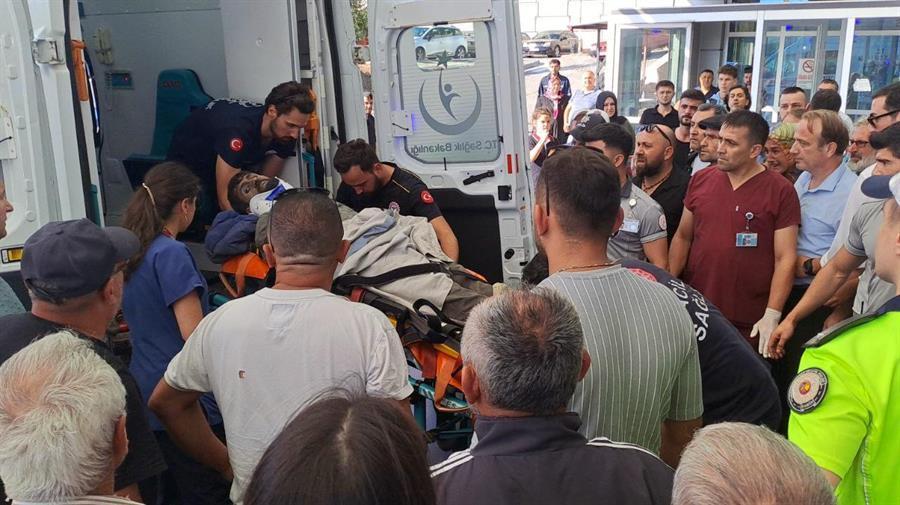 Coal mine collapses in northern Türkiye, killing 1 miner