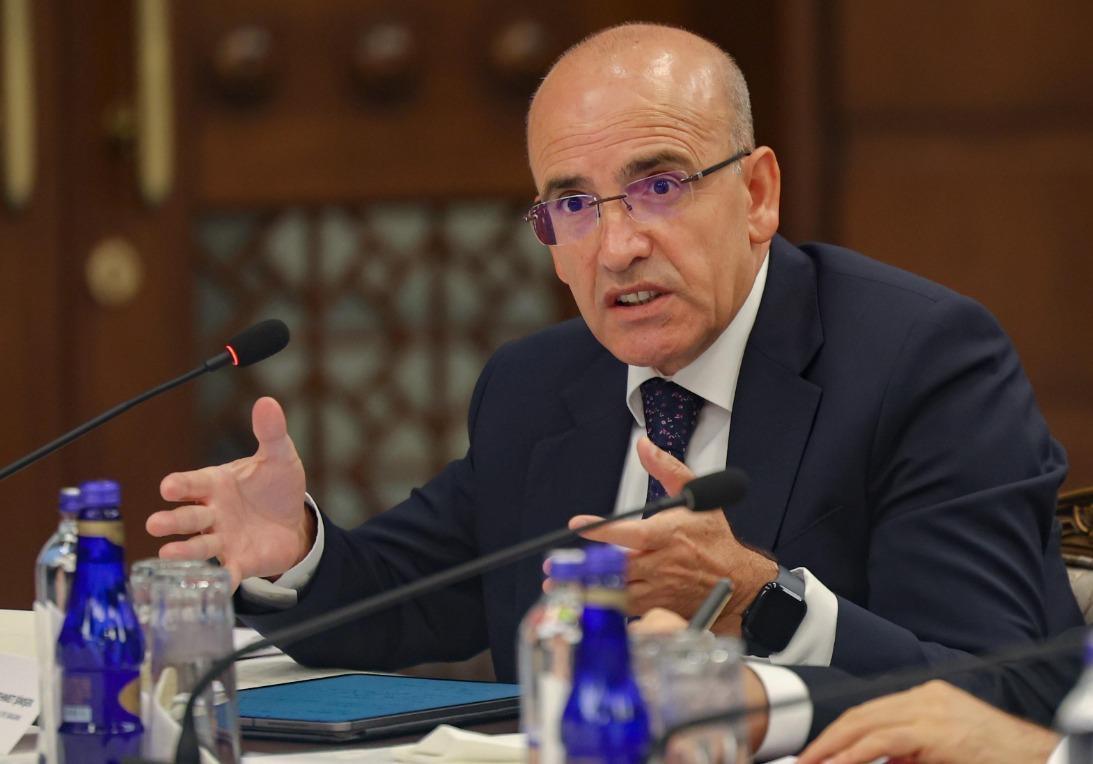 Şimşek set to meet foreign investors as eyes on Central Bank