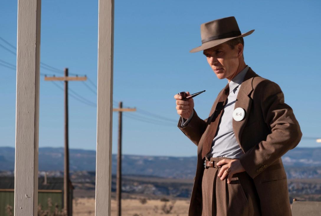 ‘Oppenheimer’s’ $900 mln haul an important moment for theaters