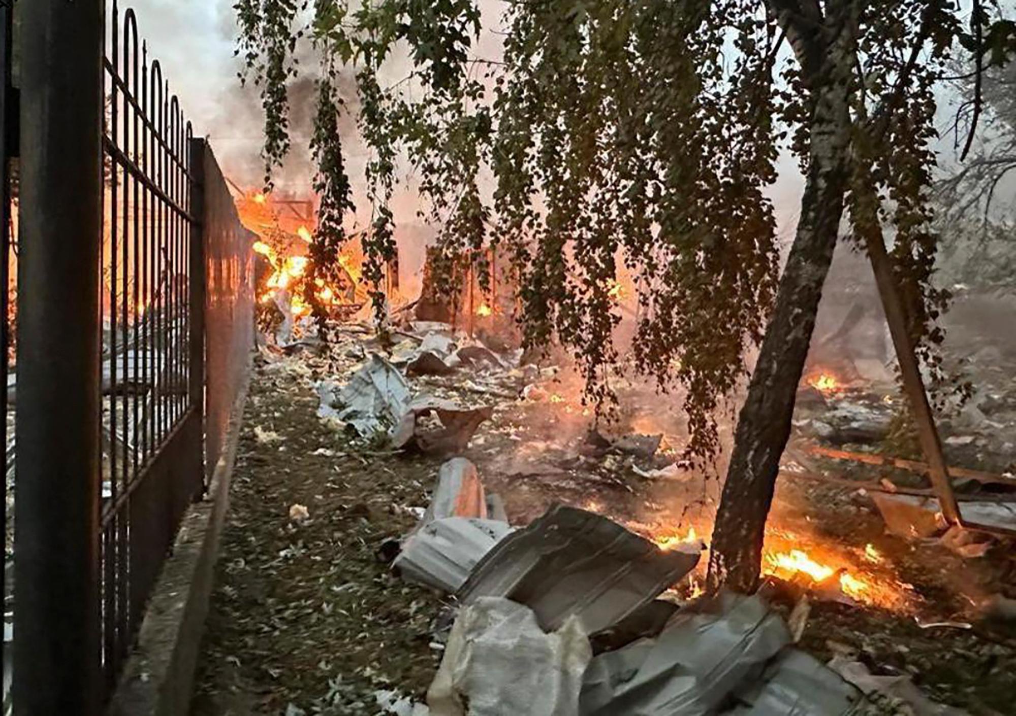 Russia attacks Ukrainian cities overnight