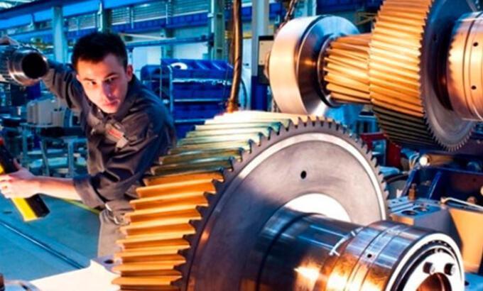 Manufacturing sector capacity utilization improves