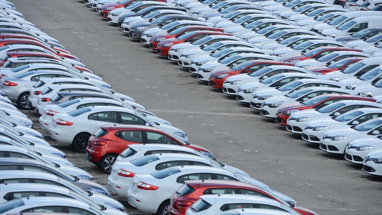 Measures ease supply problems in car market: Minister