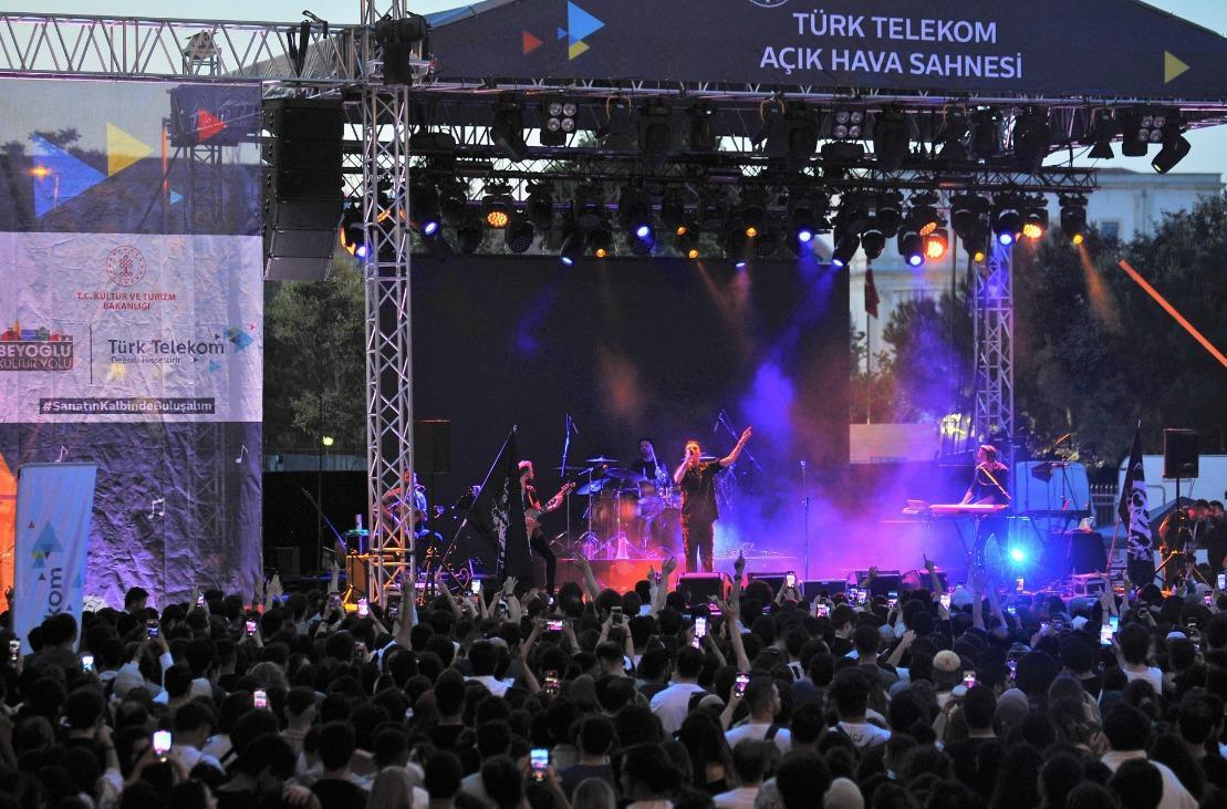 Beyoğlu Cultural Road Festival begins at AKM, Galataport