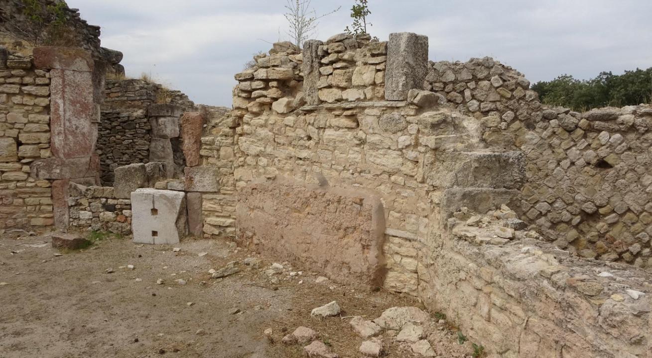 Economic difficulties 2,400 years ago revealed