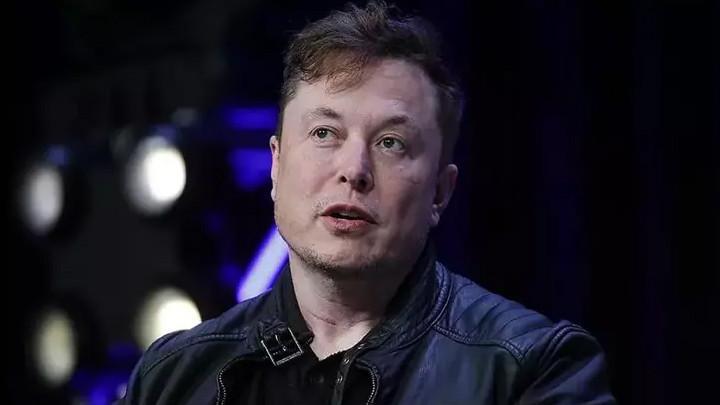 US regulator says Musk dodging Twitter share buy questions