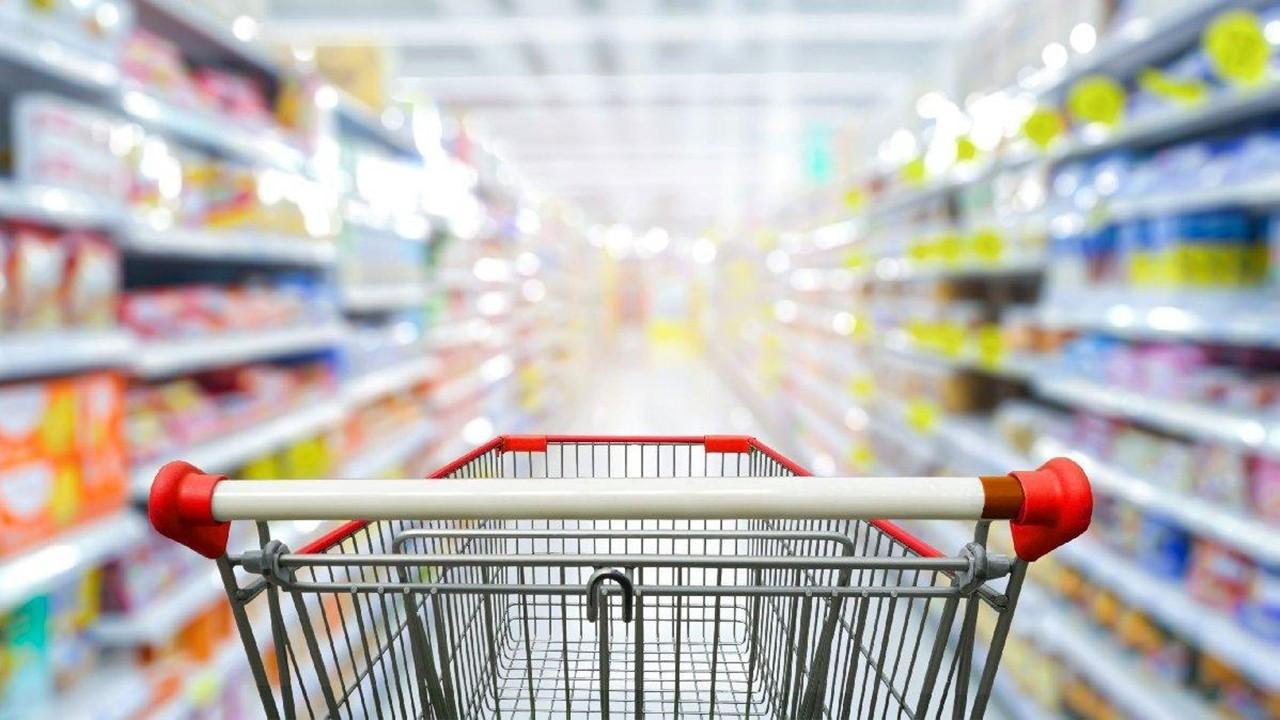 Minister renews call for supermarkets to cut prices