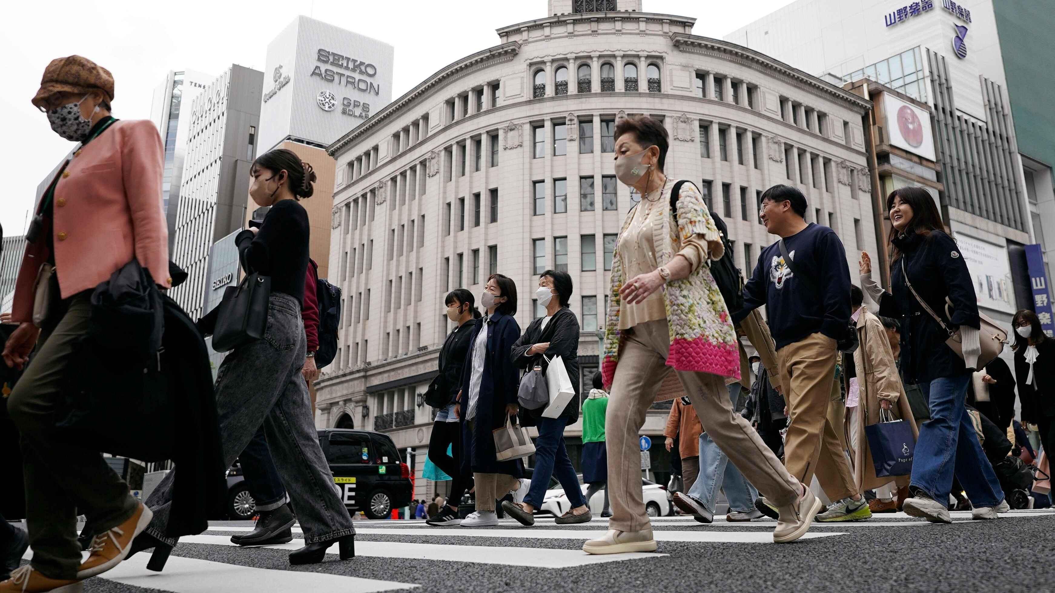 Japanese economy contracts in blow to Kishida