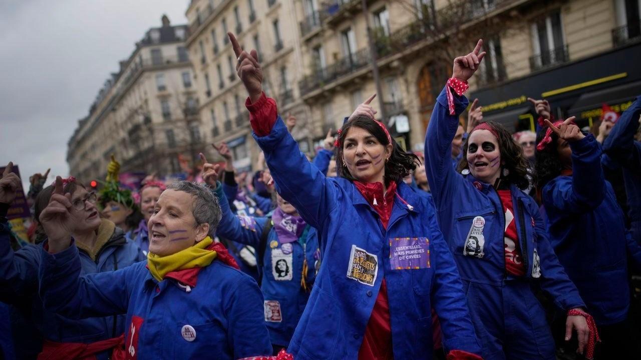Women in EU still earn 13 percent less than men