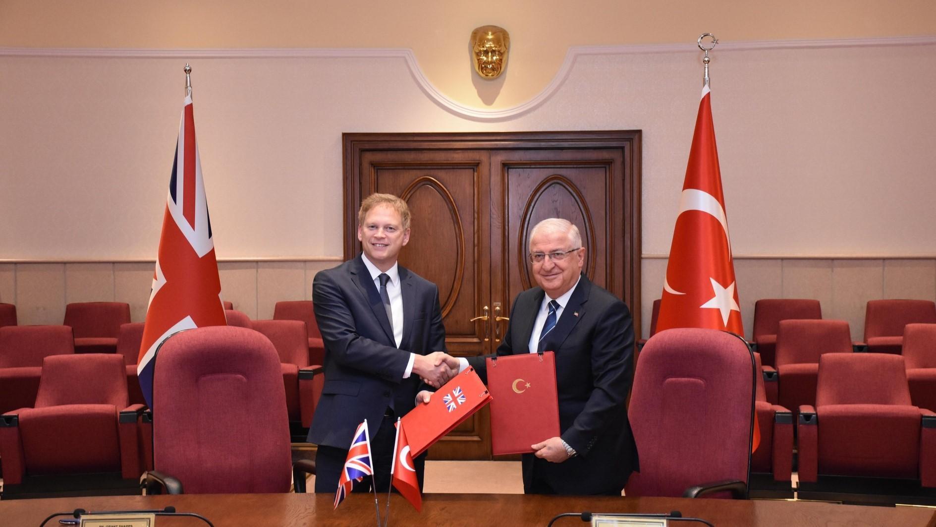 Türkiye, UK sign a deal to boost security, defense ties
