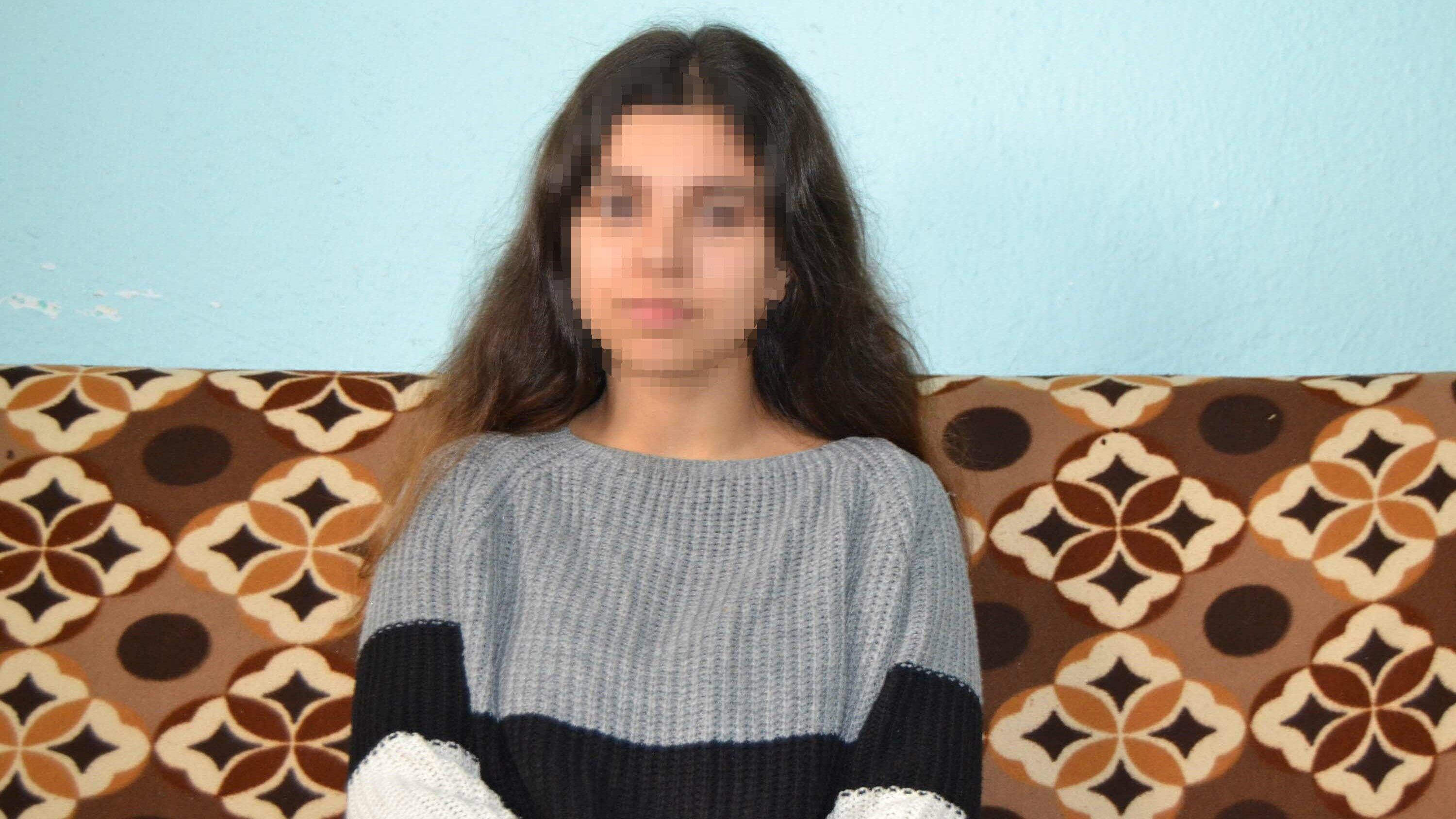 14-year-old abducted girl brought home from Iran