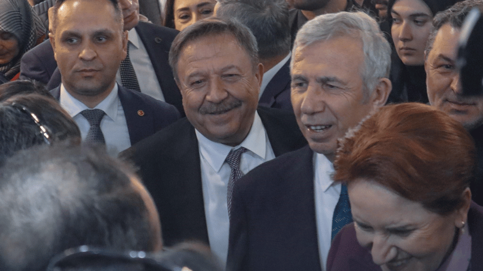 İYİ Party city council member adds to tide of resignations