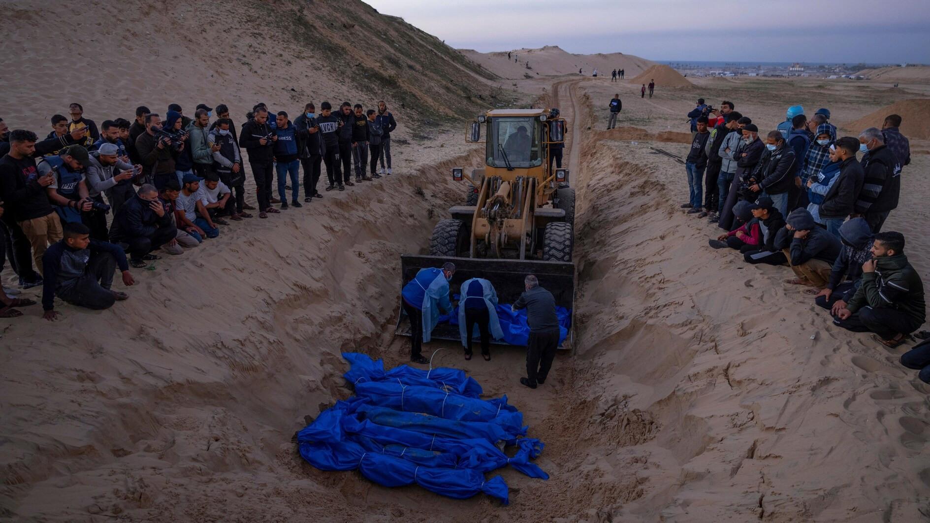 Israel strikes Gaza as UN voices grave concern