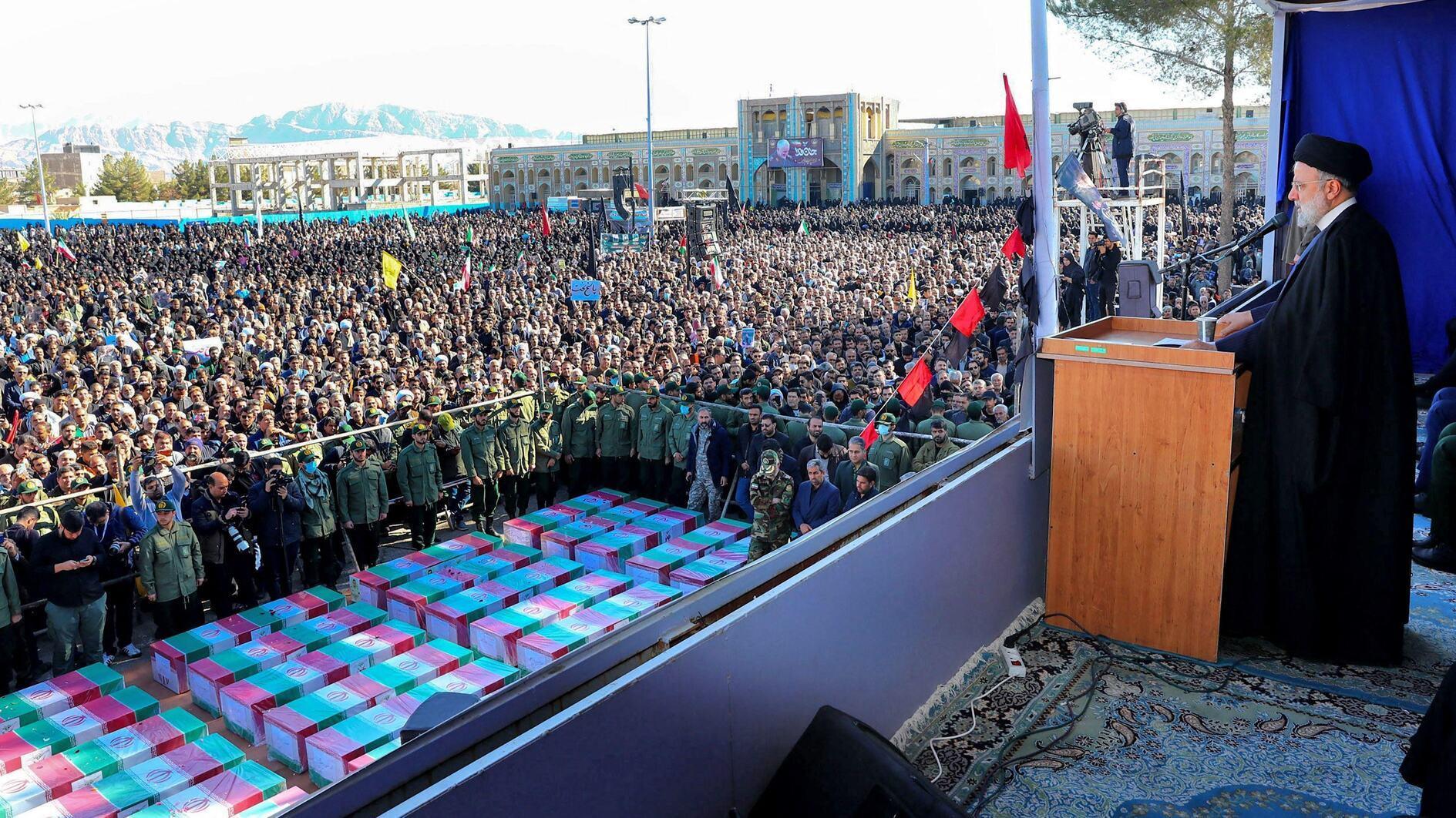 Iran mourns victims of deadly twin bombings