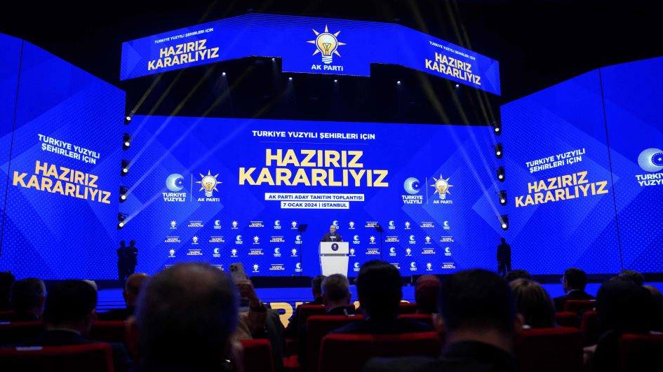 AKP reveals mayoral candidates for Istanbul districts