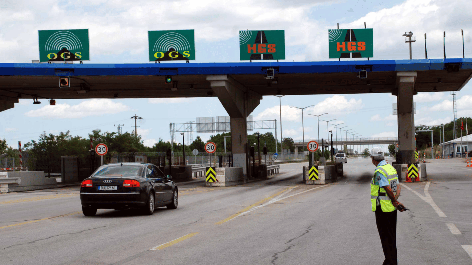 Free-flow tolling on TEM link roads in Istanbul