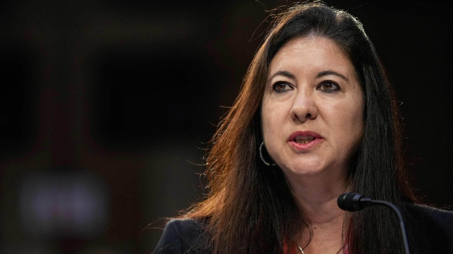 US Fed officials urge patience on interest rate cuts