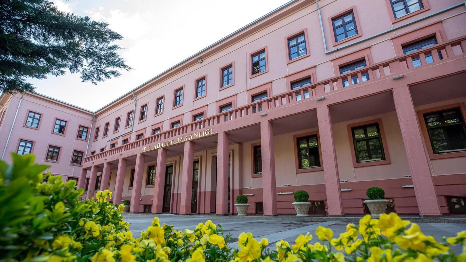Judicial reform to exclude court process for social media insults