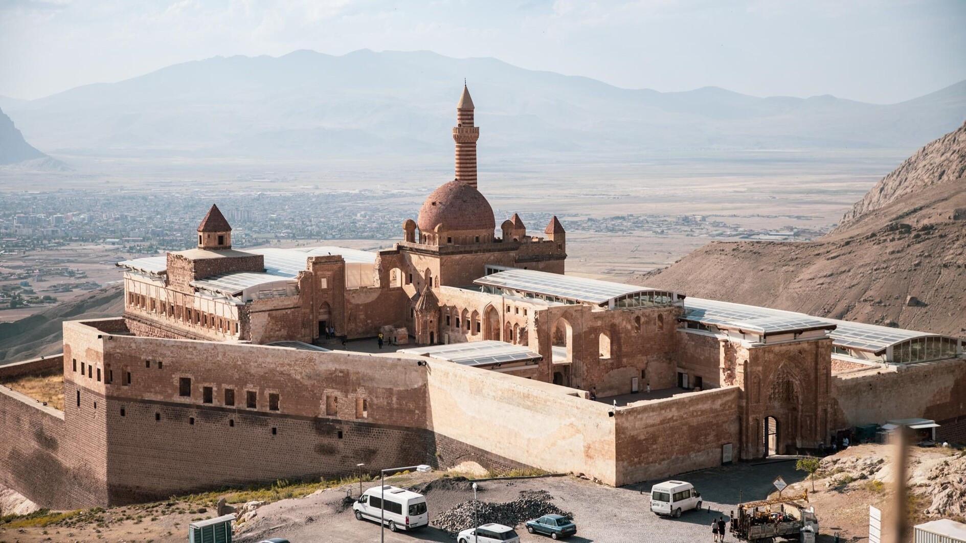 Ministry probes into music video filmed at UNESCO palace
