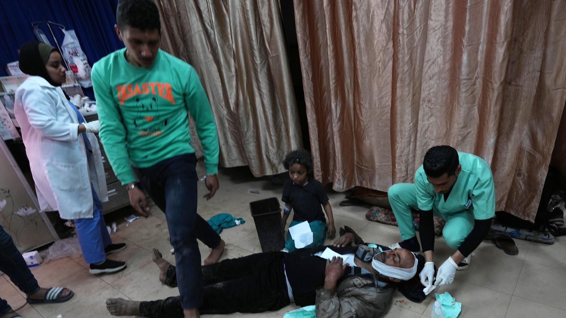 Gaza medics reveal abuse after Israeli hospital raid: Report