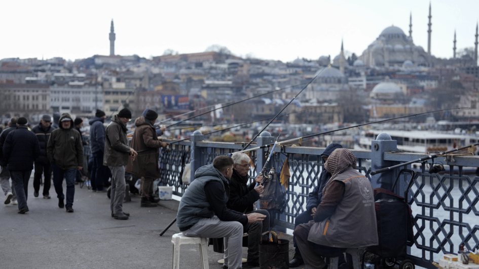 Türkiye ranks 45th in human development, UNDP report says