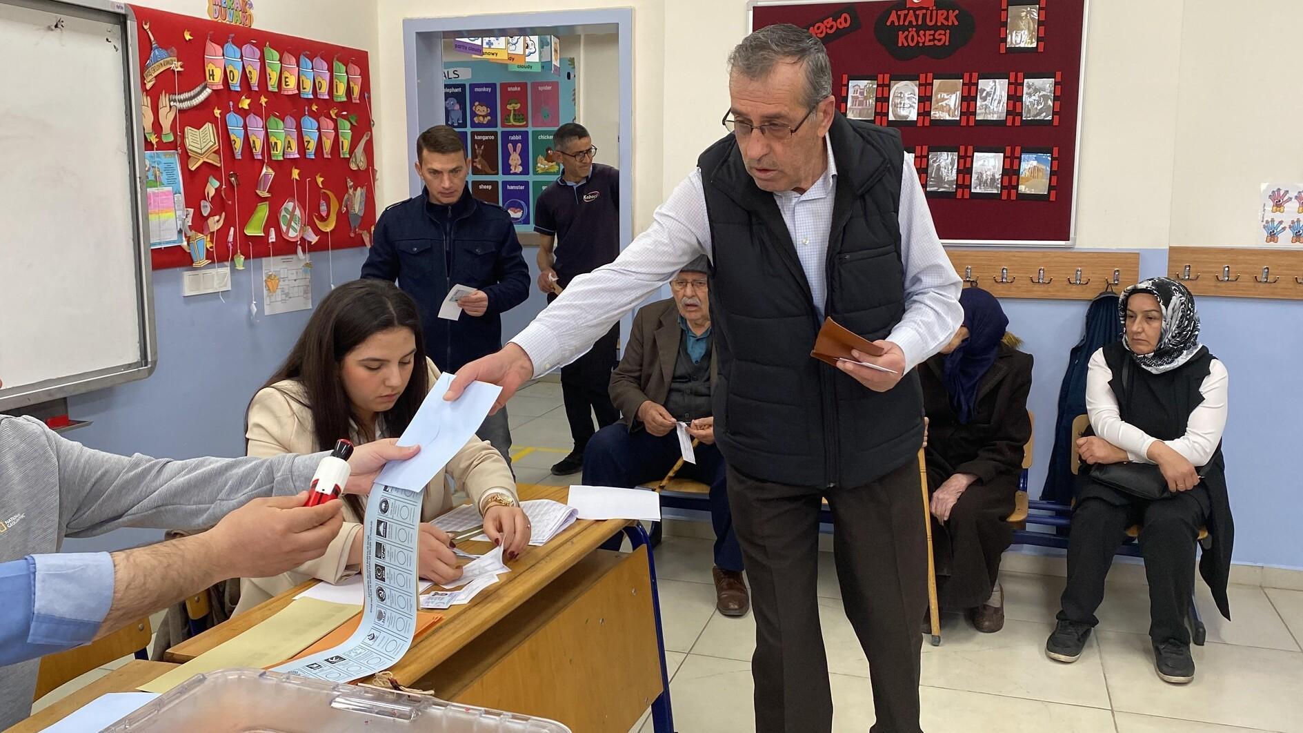 Voting ends in local elections across Türkiye, counting process starts