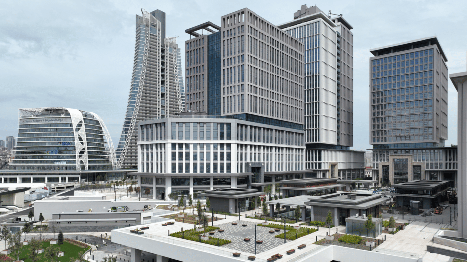 Vacancy rate in Istanbul office market falls significantly