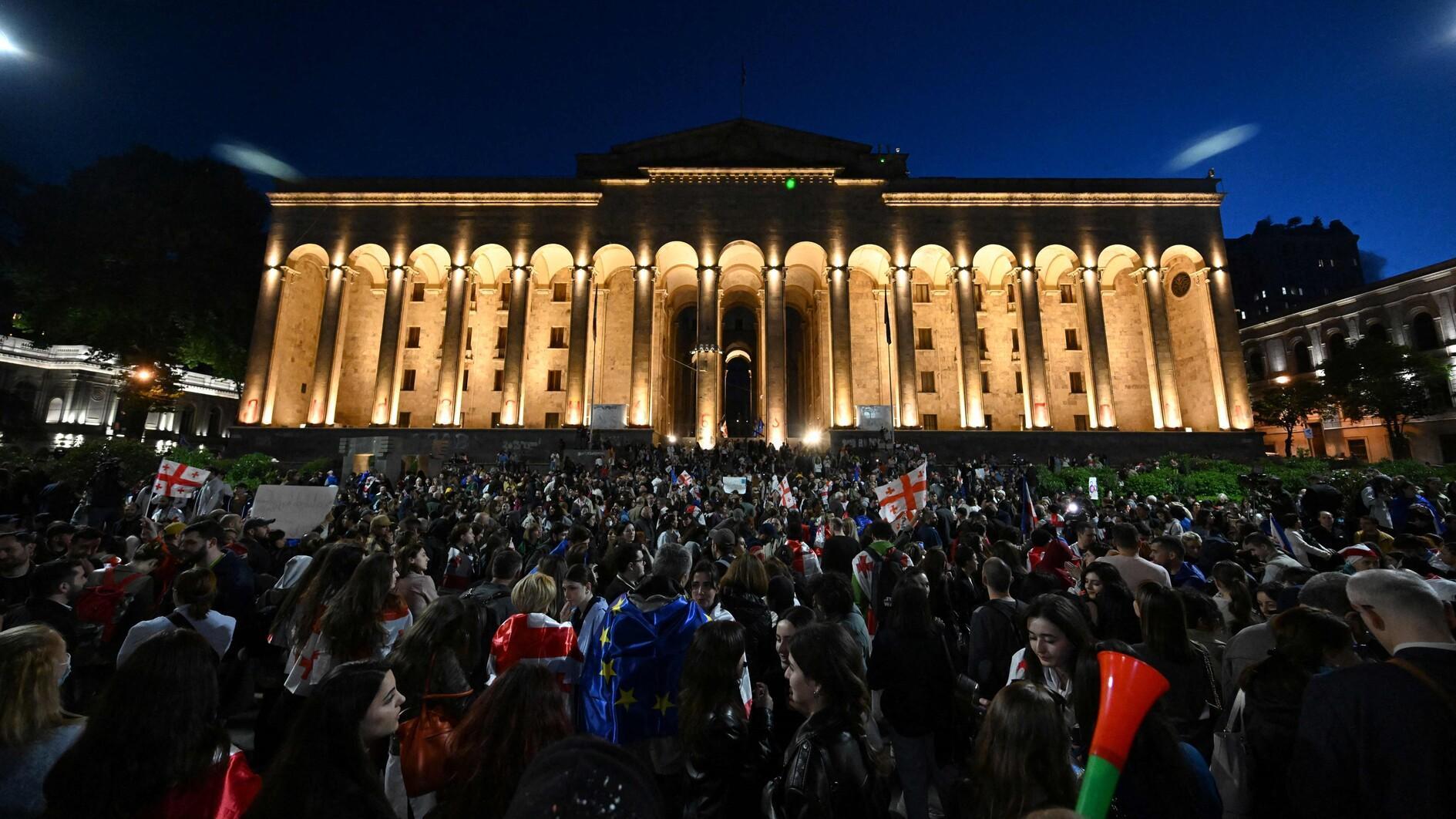 Georgian president vetoes foreign influence law