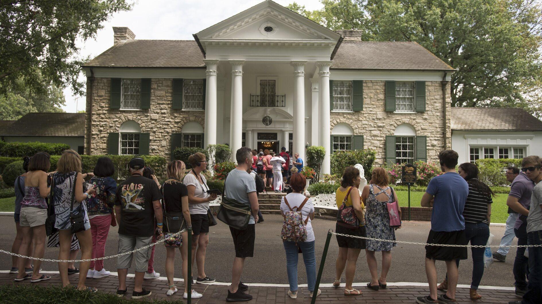 Graceland not for sale, Presleys granddaughter says