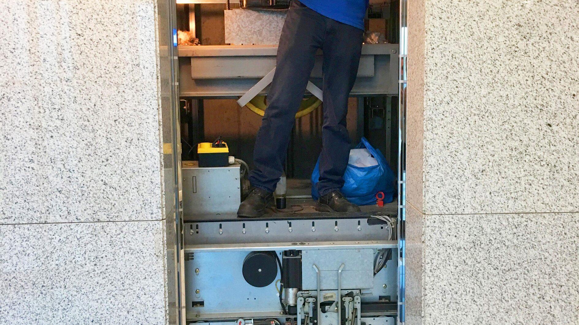 Ministry enforces digital tracking for elevator maintenance