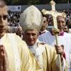 Pope visits Israel, seeking closer ties