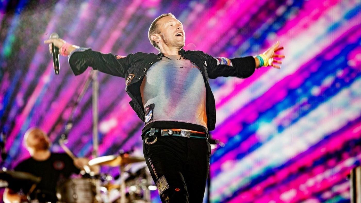 Coldplay beats emissions target for world tour